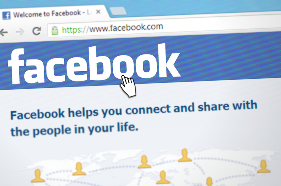 facebook-reseaux-sociaux-supports-communication